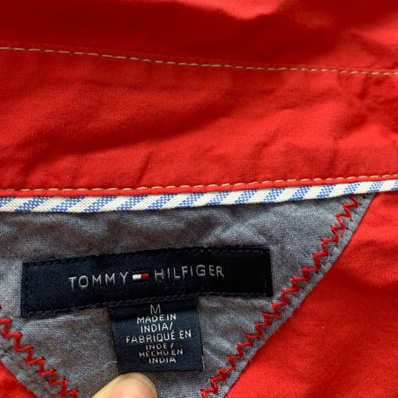 Tommy Hilfiger button up - Picture 3 of 3